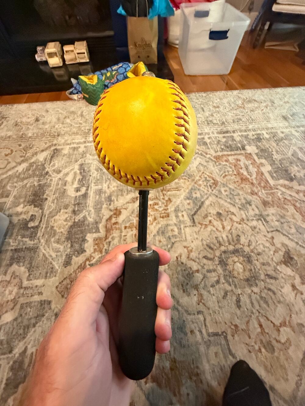 Fastpitch Softball Pitching Spin Trainer Pitcher Training Aid Wrist Snap Tool